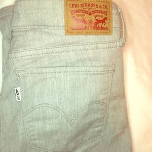 Levi’s 711 Stretchy Jean - Grey